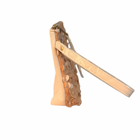 Betsey Johnson Pink and Cream Floral Clutch Wristlet Purse - Picture 5 of 7